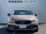 V40クロスカントリー D4 モメンタム ディーゼル 