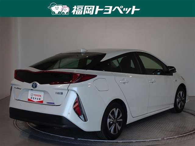 中古車 トヨタ プリウスPHV 1.8 A の中古車詳細 (17,000km, プラチナホワイトパールマイカ, 福岡県, 278.1万円) |  中古車情報・中古車検索なら【車選びドットコム（車選び.com）】