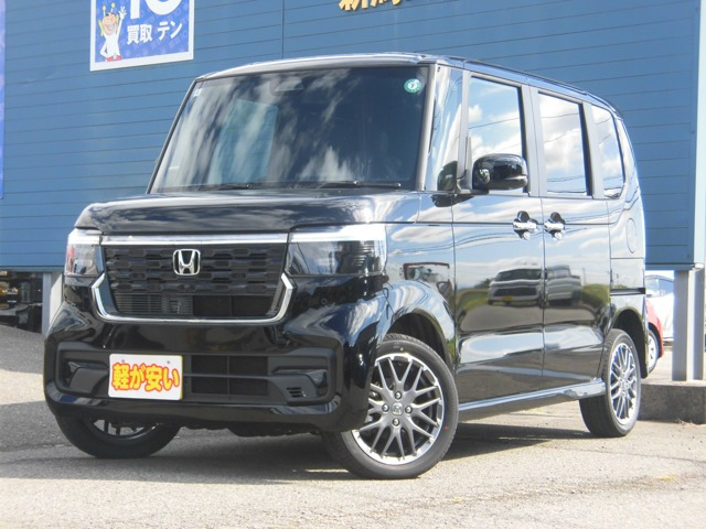 N-BOXカスタム ターボ 4WD 