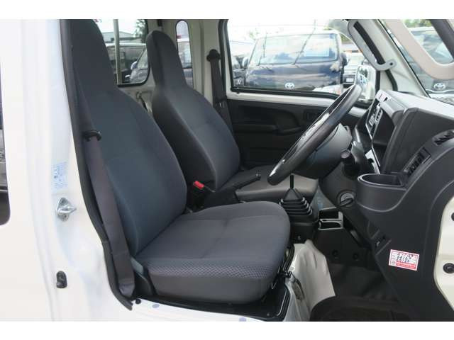 中古車 ダイハツ ハイゼットトラック ジャンボ 4WD 5MT・記録簿