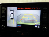 パノラミックビューモニターシステムが付いているので車の上から見た映像が確認できますよ。