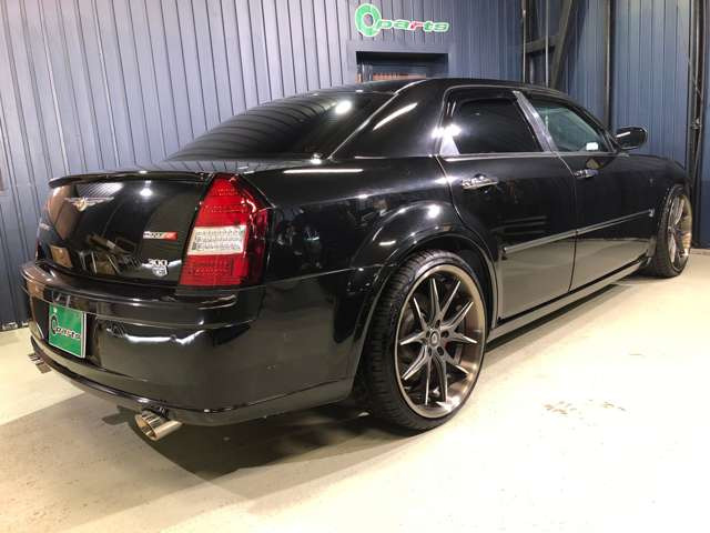 クライスラー 300C SRT8 の中古車詳細 (102,000km, ブラック, 福島県