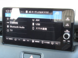 ナビゲーションはホンダコネクトディスプレイを装着しております。AM、FM、Bluetooth、フルセグTVがご使用いただけます。初めて訪れた場所でも道に迷わず安心ですね!