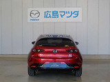 当社メカニックによる『プロの視点』でご納車前の整備を行います!お客様に安全且つ安心して気持ちよくお乗りいただけるように真心込めて整備いたします。