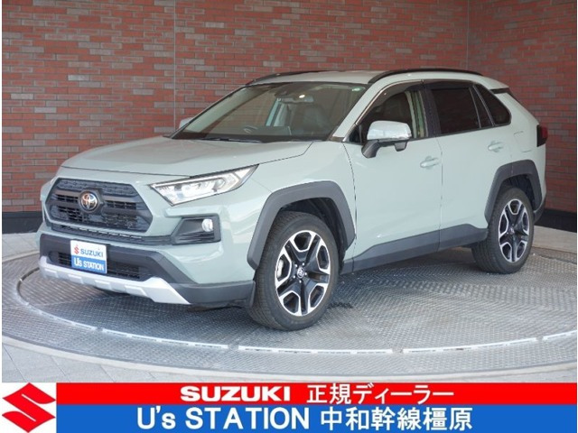 RAV4 2.0 アドベンチャー 4WD 