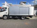 デュトロ  2トンセミロングボトルカー