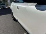 光の当たり方で陰影が様々な見え方を見せてくれます