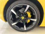 SF90ストラダーレ F1 DCT E 4WD 