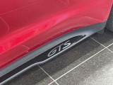 私達は全てのポルシェ認定中古車に対して、111におよぶチェック項目をもとに点検を行い、技術的な問題の有無を確認いたします。