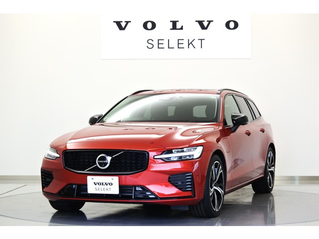 V60 リチャージ PHEV T6 AWD アルティメット 4WD 