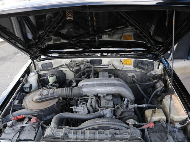 中古車 トヨタ ランドクルーザー60 4.0 VX ハイルーフ