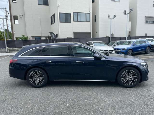 メルセデス・ベンツ Eクラスワゴン E300 エクスクルーシブ (ISG