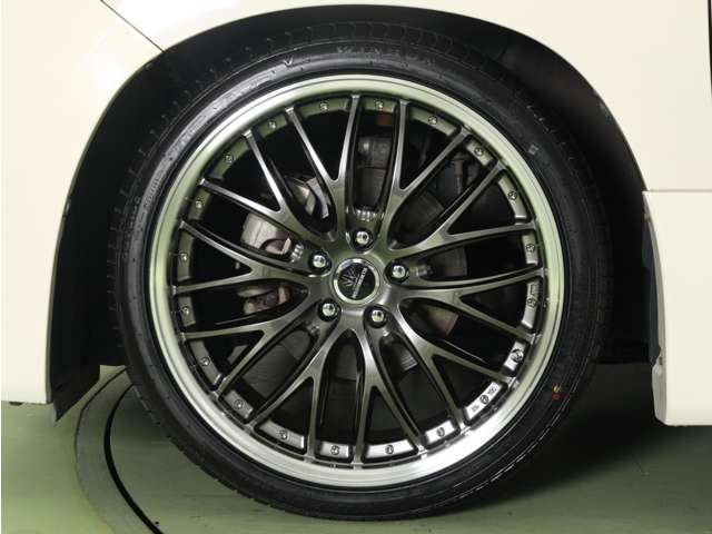 お話し中】20系アルファード・タイプゴールド純正アルミホイール