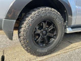 265/70R17新品MTタイヤ、キーラーフォース17インチブラックアルミです。