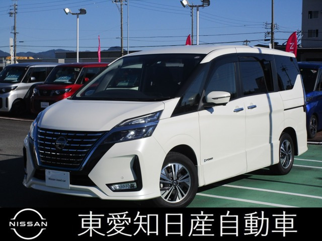 セレナ 1.2 e-POWER ハイウェイスター V 