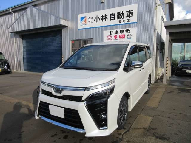 ヴォクシー 2.0 ZS 煌II 4WD 