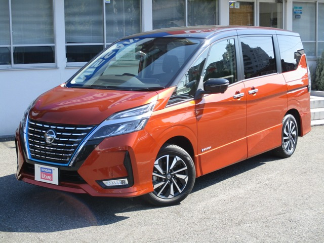 セレナ 1.2 e-POWER ハイウェイスター V 