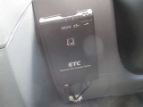 当社には、電動四輪スクーターも取扱いをしてます。歩くのが大変な方、運転免許証の更新をあきらめた方、ぜひ乗ってみて下さい。あなたの足になります。簡単運転、免許不要です。お問合せ番号は 0778-52-1246まで!