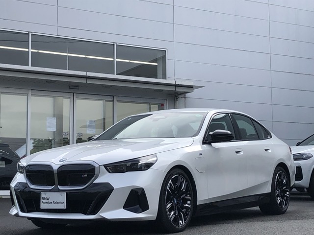 i5 M60 xドライブ 4WD 