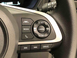 高速道路を快適に走行できる全車速追従機能付ACC(アダプティブクル-ズコントロ-ル)スイッチが付いています(^^♪
