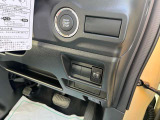 運転席操作部です!わからないスイッチ類や操作部はお気軽にお問い合わせ下さい!
