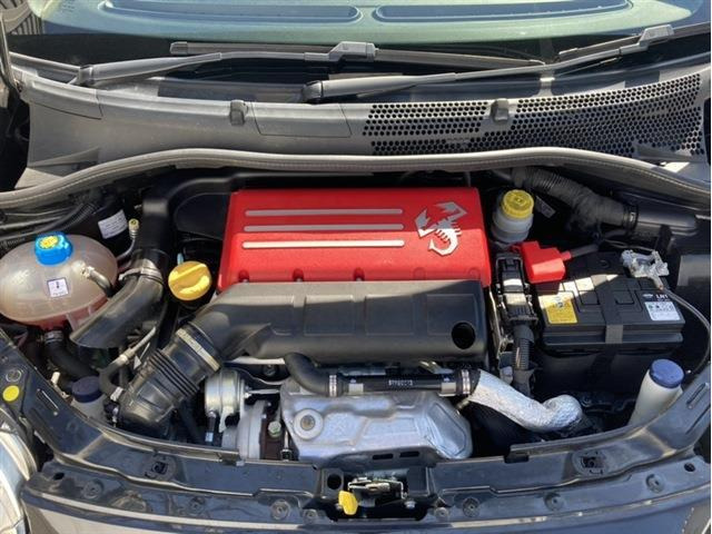 アバルト アバルト595 スコルピオーネオーロ の中古車詳細