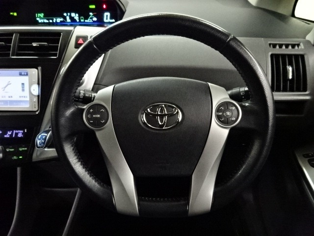 135509 プリウスα ZVW40 41 スピードメーター 55897km 即決