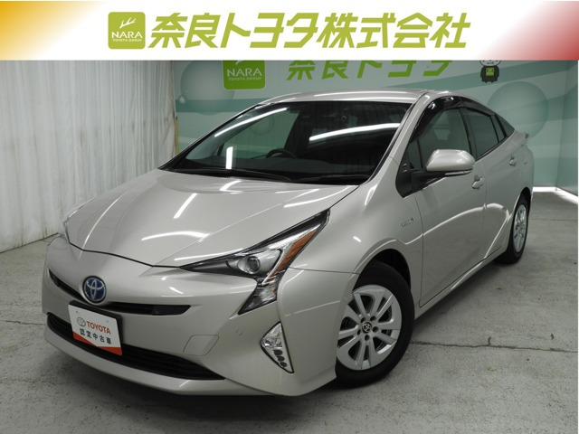 プリウス 1.8 S セーフティ プラス 