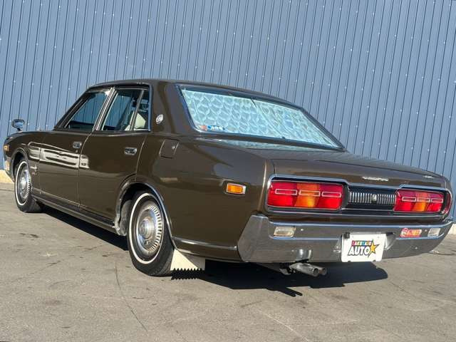 中古車 日産 セドリックセダン 230 2.0GX L20エンジン 純正4速 修復歴無し 車検令和8年4月 の中古車詳細 (93,000km,  ブラウン, 千葉県, 320万円) | 中古車情報・中古車検索なら【車選びドットコム（車選び.com）】