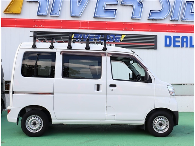 中古車 ダイハツ ハイゼットカーゴ デラックス SAIII ハイルーフ LEDナビ の中古車詳細 (76,000km, ホワイト, 神奈川県, 83万円) | 中古車情報・中古車検索なら【車選びドットコム(車選び.com)】 中古車 ダイハツ ハイゼットカーゴ デラックス SAIII ハイルーフ LEDナビ の中古車詳細 (76,000km, ホワイト, 神奈川県, 83万円) | 中古車情報・中古車検索なら【車選びドットコム(車選び.com)】