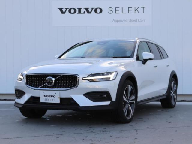 V60クロスカントリー アルティメット B5 AWD 4WD 