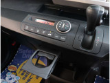 自社整備工場から板金工場、保険やローン等お車に関してはフルサポート!楽しいカーライフのお手伝いをぜひお任せください!自社板金工場・に加え、運輸支局指定工場にて、しっかり点検整備させて頂いております。