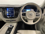 XC60 B5 AWD インスクリプション 4WD 4WD 本革シート