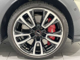 株式会社モトーレン東名横浜 【MINI NEXT】 屋内展示場、キッズルームも完備しております!!是非、ご家族でお気軽にお越し下さいませ。