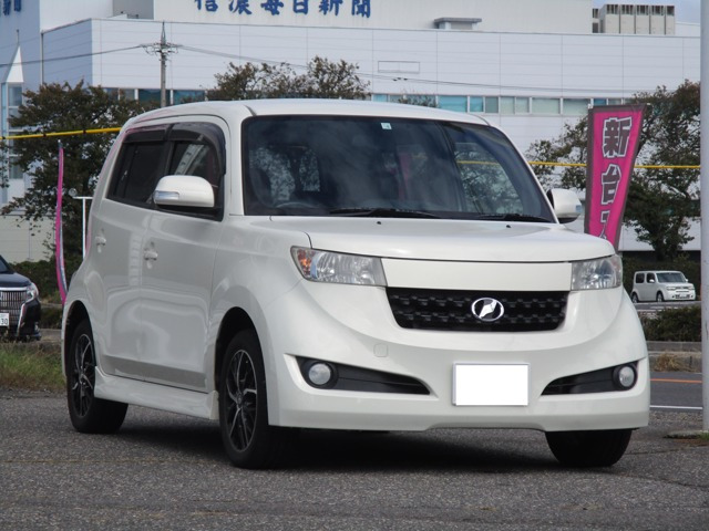 中古車 トヨタ bB 1.5 Z エアロ パッケージ の中古車詳細 (56,000km, パール, 長野県, 42万円) |  中古車情報・中古車検索なら【車選びドットコム（車選び.com）】