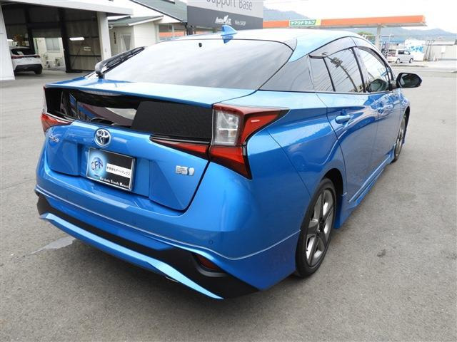 中古車 トヨタ プリウス 1.8 A ツーリングセレクション の中古車 中古車 トヨタ プリウス 1.8 A ツーリングセレクション の中古車