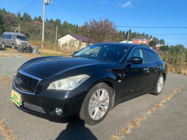 フーガ 3.7 370GT FOUR 4WD 