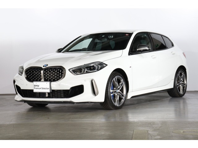 1シリーズ M135i xドライブ 4WD 