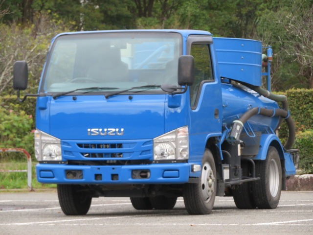 エルフ  1.8t バキューム