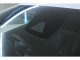 Toyota Safety Sence は事故への回避や衝突被害の軽減などお客様の安全をサポートしてくれます。詳細はスタッフまでお問い合わせください