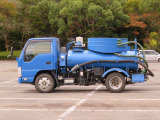 エルフ  1.8t バキューム