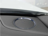 ■Bang & Olufsen サウンドシステム(14スピーカー)