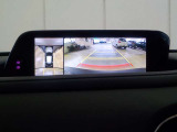 360°ビューモニターが装備されていますので、狭い駐車場への車庫入れも安心です。