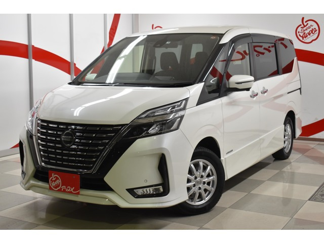 セレナ 2.0 ハイウェイスター V 4WD 
