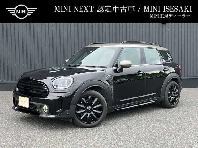 中古車 BMW MINI ミニクロスオーバー クーパー D シャドーエディション の中古車詳細 (36,000km, ミッドナイトブラック/シルバー,  群馬県, 389万円) | 中古車情報・中古車検索なら【車選びドットコム（車選び.com）】