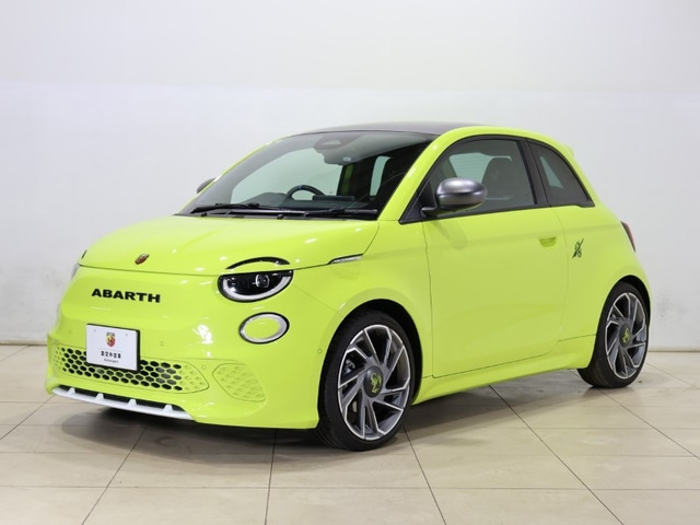 アバルト500e ツーリズモ 