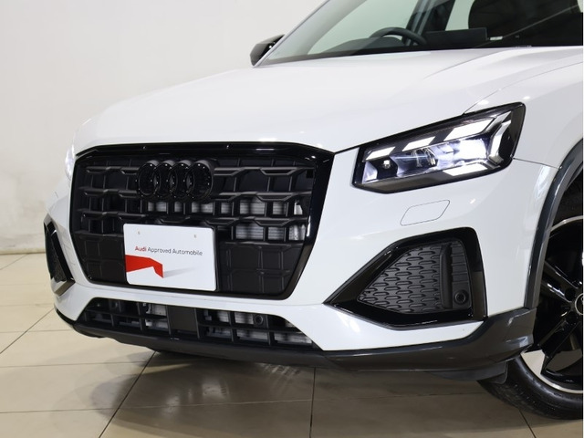 中古車 アウディ Q2 ブラック スタイル プラス の中古車詳細