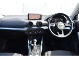 Q2 1.0 TFSI スポーツ 