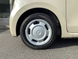 純正フルホイールキャップ+スチールホイール☆タイヤサイズは155/65R14です。