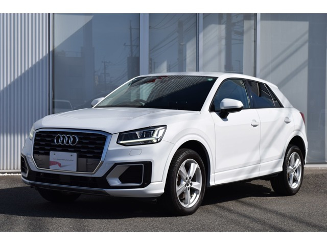 Q2 1.0 TFSI スポーツ 